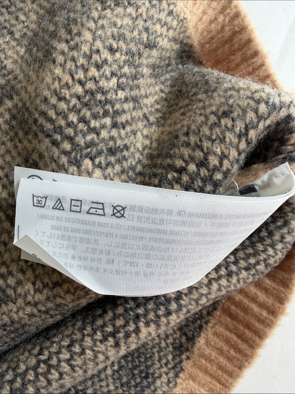 Abercrombie & Fitch Leopard Crew Cardigan - Picture 6 of 10